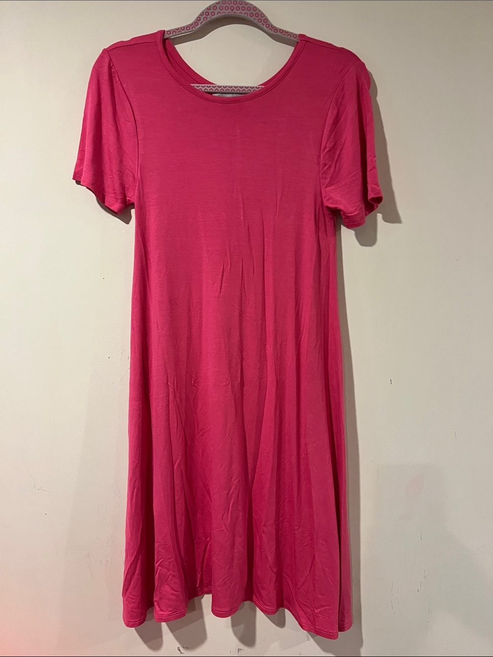 Casual Fuchsia Midi T-Shirt Dress